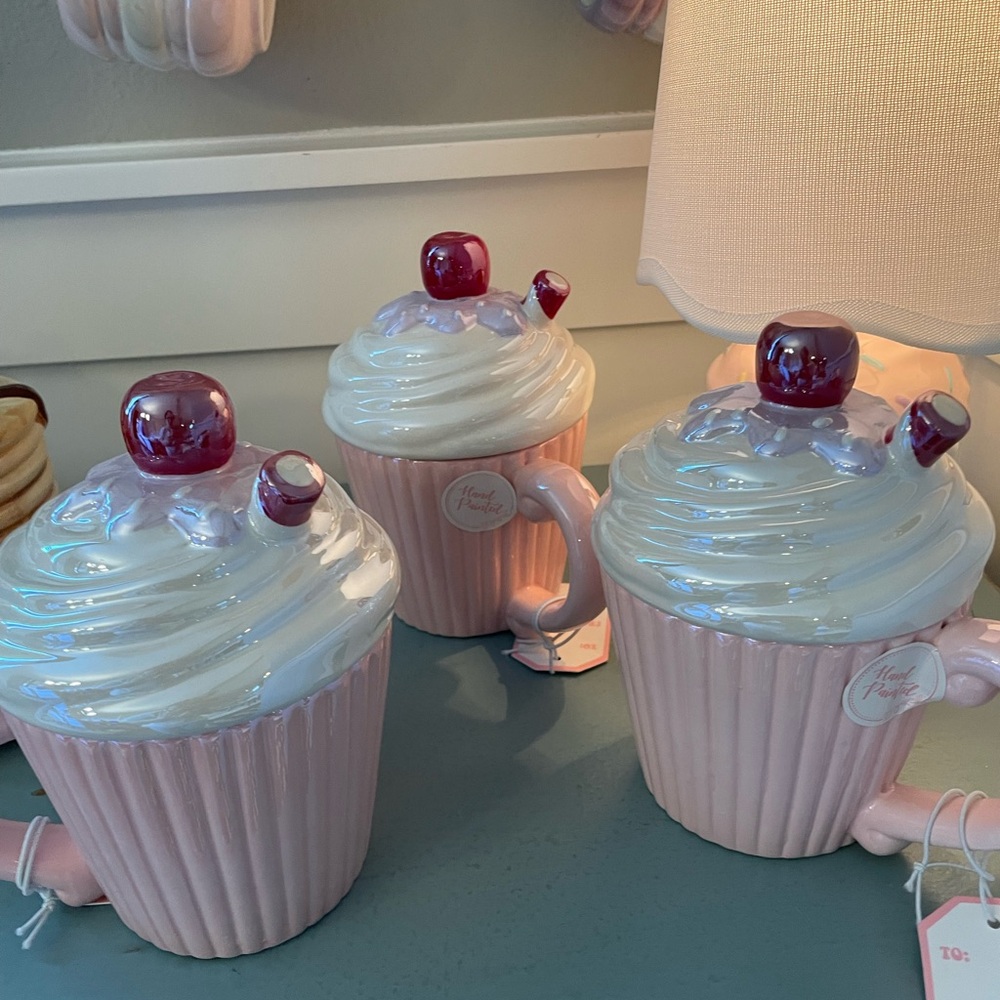 Pink Cupcake Ceramic mug